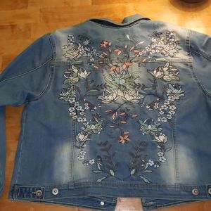 Jean jacket with embroidered back